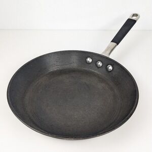 CIRCULON Commercial 10 in. Hard Anodized Nonstick Fry Pan Skillet Cookware‎